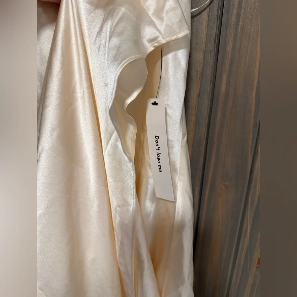 REFORMATION NWT Jeany Dress in Ivory - Picture 8 of 13